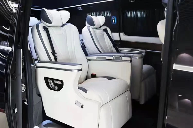 Folding table top can be completely stowed and hidden in the armrest Folding table top can be completely stowed and hidden in the armrest