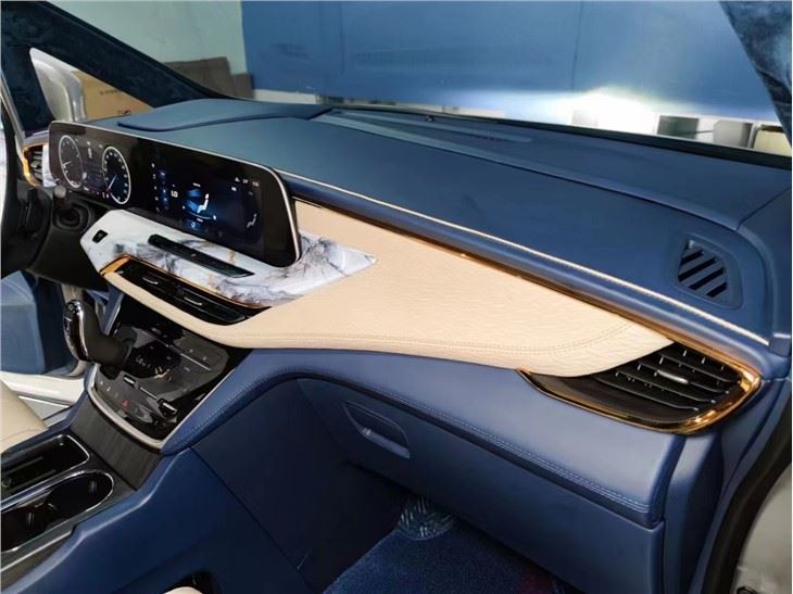 Buick GL8 avenir dashboard modification