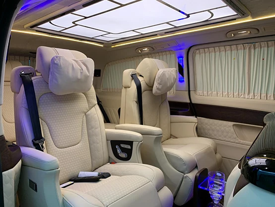 Mercedes-Benz V250 การปรับแต่งภายในรถยนต์