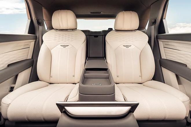 Bentley เปิดตัวเบาะนั่งรถยนต์ที่หรูหราที่สุดในประวัติศาสตร์ พร้อมข้อมูลเบาะนั...