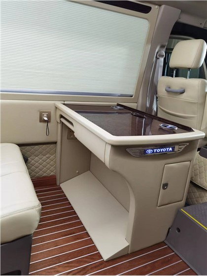 โต๊ะทำงานผู้โดยสารรถบัสหรูหราสำหรับ Toyota Coaster