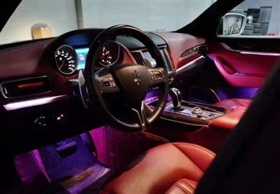 Maserati Levante ปรับแสงบรรยากาศสี 64- ใหม่เพื่อเพิ่มคุณค่าให้กับการตกแต่งภายใน